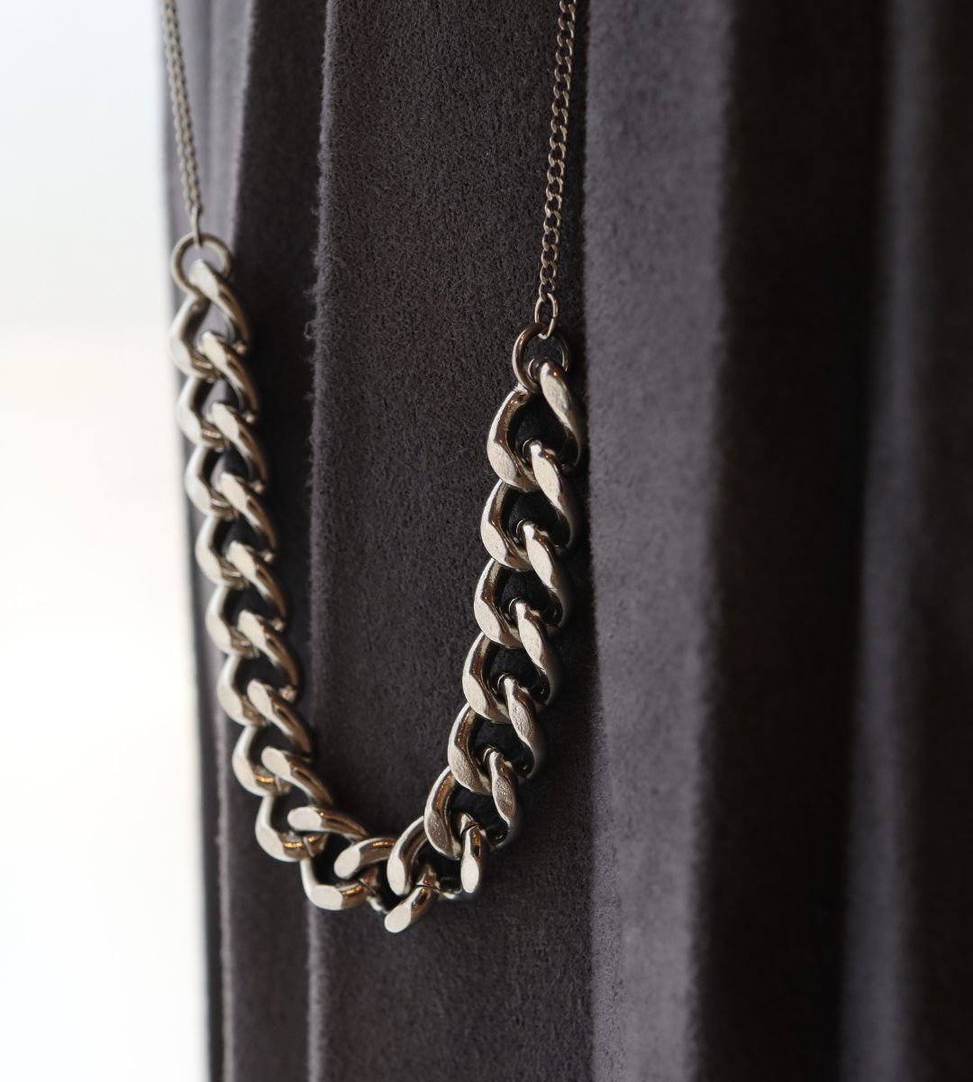 純チタン製チェーンネックレス N296 リラ ヴェール 別アングル