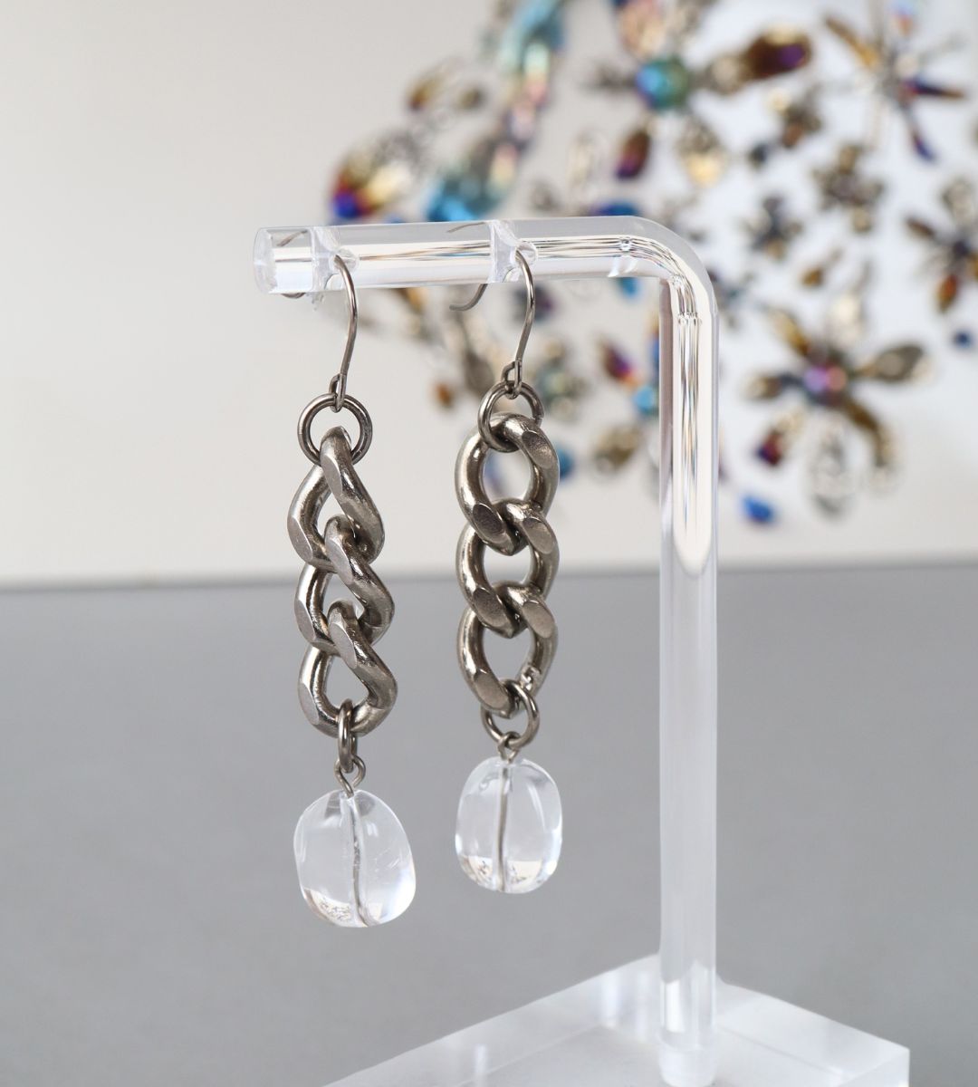 純チタン ピアス プリズムリンク01 別アングル