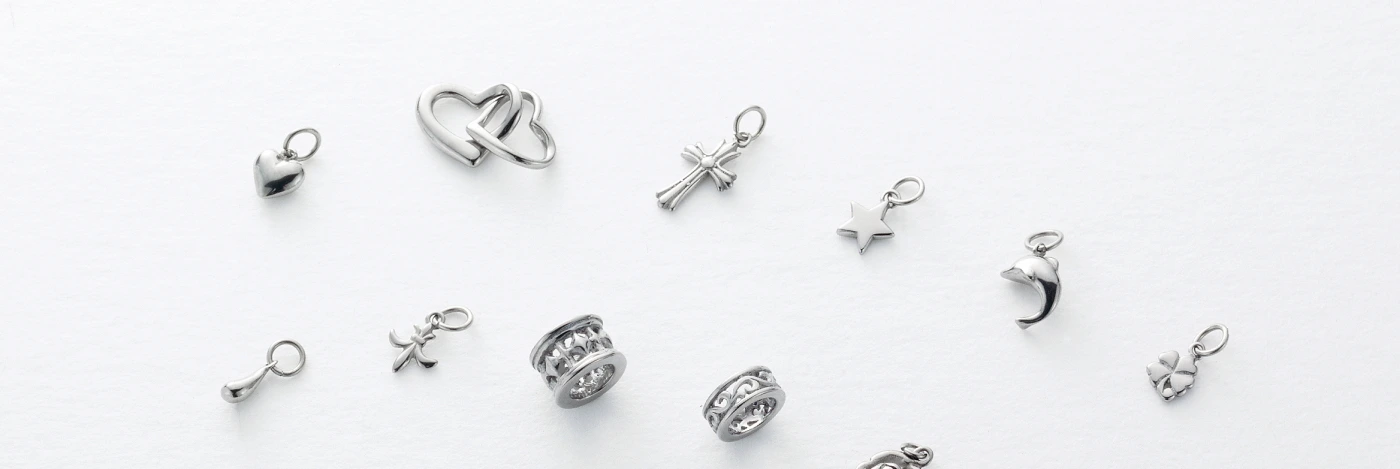 pendanttop ペンダントトップ